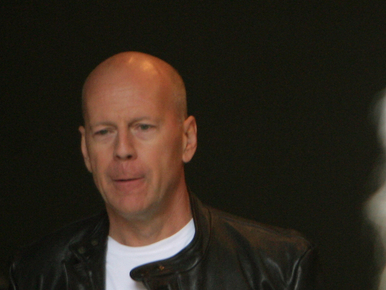 Bruce Willis megkezdte a forgatást Budapesten