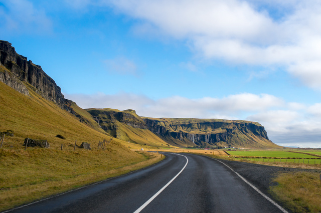 1800 kilométert utaztunk, mire körbeértük Izlandot. 