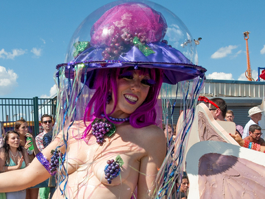 A legnagyobb karneválparódia: sellőparádé Coney Islanden