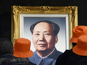 Pártfőtitkárt cserélnek a kínai kommunisták