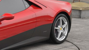 Képeken a legelegánsabb Ferrari