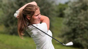 Egy ütésre volt a világraszóló sikertől a 16 éves magyar golfbajnoknő Floridában