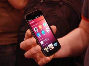 Pixelháború tört ki a mobiliparban