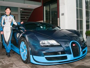 Senkinek nincs szüksége egy Bugattira