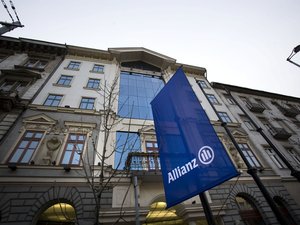 Súlyos szankciók az Allianz nyugdíjpénztárnak