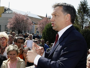 Másfél éves adósságát törlesztené a Fidesz