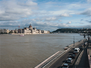 Így tetőzött a Duna Budapesten