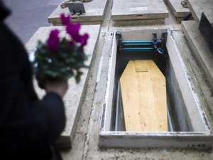 Életveszélyes is lehet az ingyenes temetés