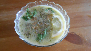 Jéghideg kovászos uborka leves