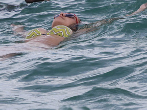 Hayden Panettiere bikiniben mutatta be halványodó tetoválását