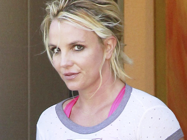 Mi történt Britney Spears arcával?