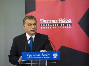 Orbán: Szétszakadtak az erkölcsi kötelékek