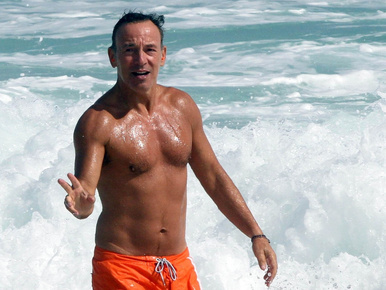 Bruce Springsteen irigylésre méltó formában van
