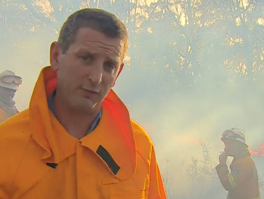 Erdőtűzben cigiző tűzoltókat mutatott a BBC