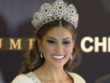 Nem jutott a legjobbak közé R. Kárpáti Péter lánya a Miss Universe-en