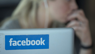 Már a magyaroknak sem veszélytelen, ha Facebookon posztolgatnak