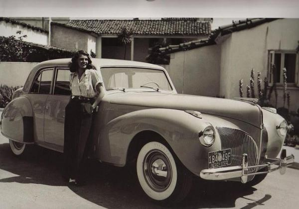 1942 Lincoln Continental RitaHayworth