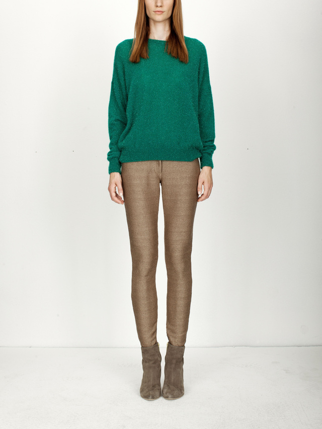 Nanushka 34 ezer forintos pulóverét a Vogue.com is ajánlotta az ősszel.