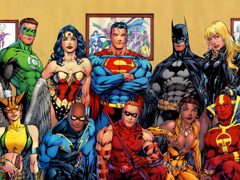 11 filmmel készül utolérni a DC a Marvelt