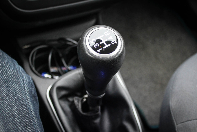 The shifter knob rotated long time ago. It may be a minor issue but it is an annoying one
                        