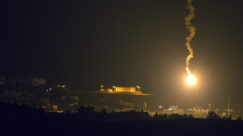 Izrael légi csapást mért a Gázai övezetre