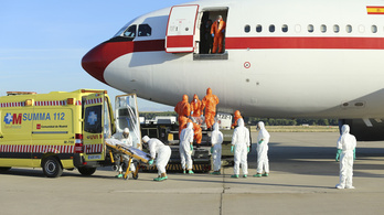 Meghalt a Spanyolországba szállított ebolás