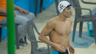 Az Ázsiai Játékok úszói a medence szélén is elég jók