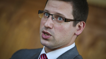 Gulyás Gergely is kritizálta az útdíjrendszert