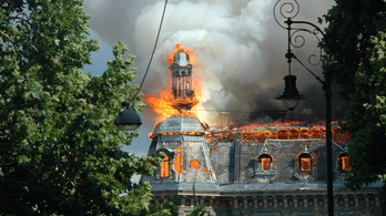Kiderült, miért égett le az Andrássy úti palota