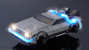 Vissza a jövőbe DeLorean-telefontok: menő vagy ciki?