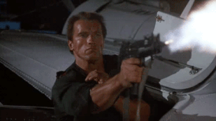 Arnold Schwarzenegger jótékonyságból robbantgat