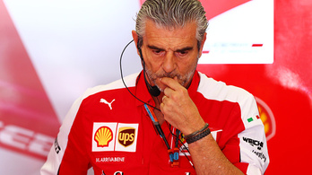A Ferrari-főnöknek nem tetszik, hogy pénteken még remélhetik a Merci-verést