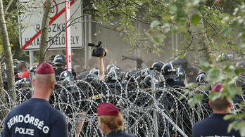 Szijjártó: Médiakampány folyik Magyarország ellen