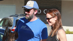 Ben Affleck és Jennifer Garner boldog fotóval zavar össze mindenkit