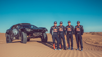 Sebastian Loeb a Dakar ralit is kipróbálja