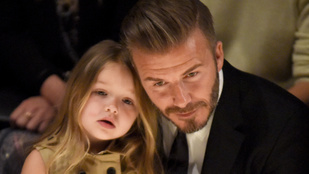Senki nem nyúlhat Beckham lányának hajához