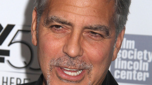 Amal Clooney csodás, George Clooney arca meg vicces