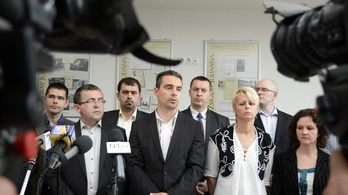 Medián: A Fideszt felhozta, a Jobbikot lehúzta a menekültválság