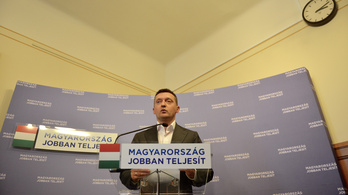 Rogán: A liberálisok kizárnák Magyarországot az EU-ból
