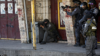 Lelőtt öt lázongó palesztint az izraeli hadsereg