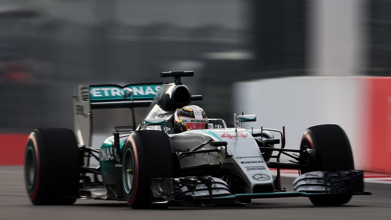 Hamilton nyerte az Orosz GP-t