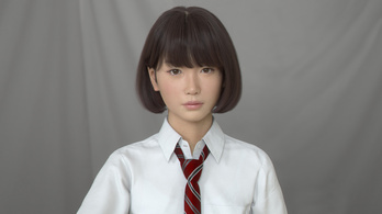 Ismerjék meg Sayát, a szuperélethű japán digitális lányt