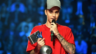 Justin Bieber tarolt az MTV EMA-n