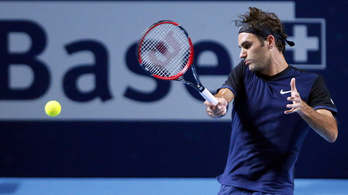 Federer lazán letudta az első kört Bázelben