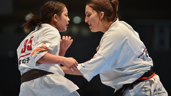 A magyar fogorvosnő végigverte a japán karatemestereket