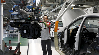 VW-botrány: egyetlen gyár sem tartja be a határértékeket