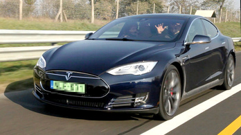 Önvezető magyar Tesla: ez még nem a gépek lázadása