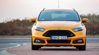 Ford Focus ST – 2015.