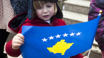 Vízummentességet adna a koszovóiaknak a magyar kormány