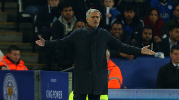 Hogyan zuhant káoszba Mourinhóval a Chelsea?